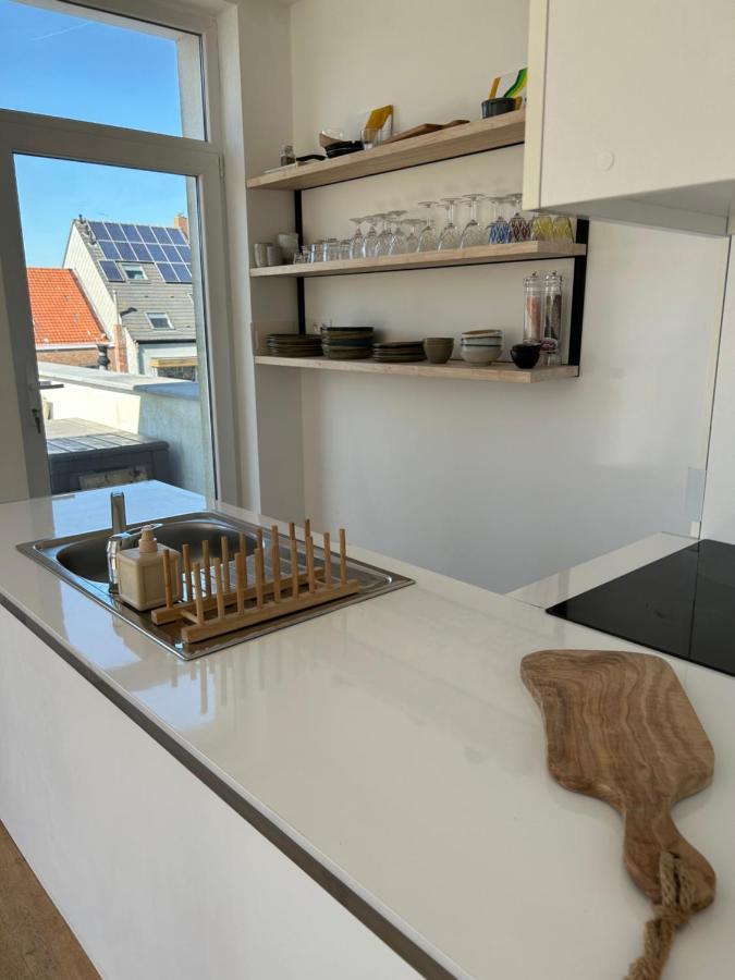 Ferienwohnung The Suncatcher Ostende Exterior foto